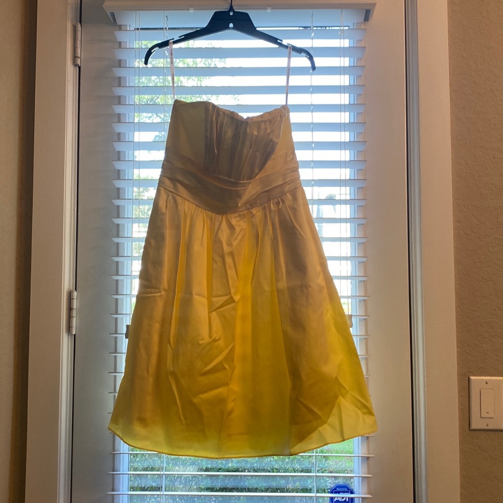 David’s bridal strapless dress, pale yellow, size 6